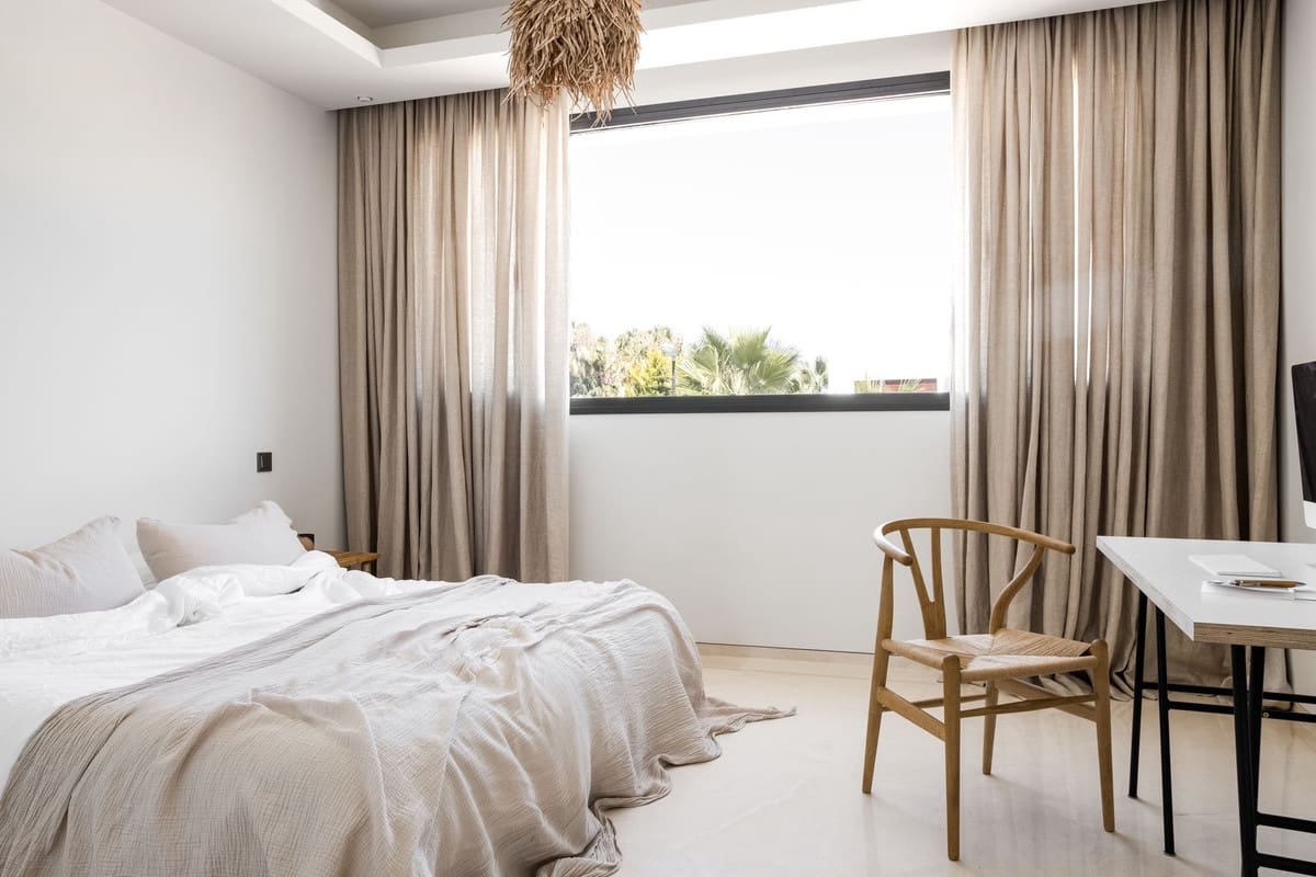 6 sypialnia Willa na sprzedaż w Golden Mile z basenem garażem - 3 950 000 € (Ref: 9807177)