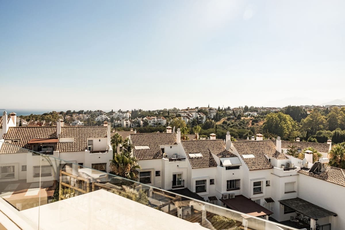 6 sypialnia Willa na sprzedaż w Golden Mile z basenem garażem - 3 950 000 € (Ref: 9807177)