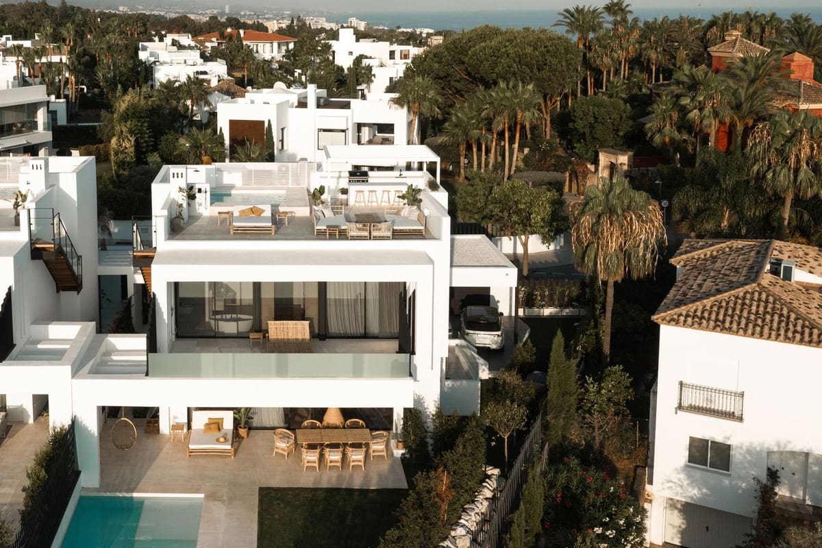 6 sypialnia Willa na sprzedaż w Golden Mile z basenem garażem - 3 950 000 € (Ref: 9807177)