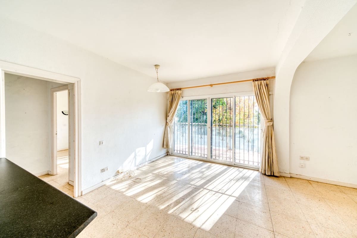 Apartamento de 2 habitaciones en Golden Mile en venta con piscina - 375.000 € (Ref: 9823668)