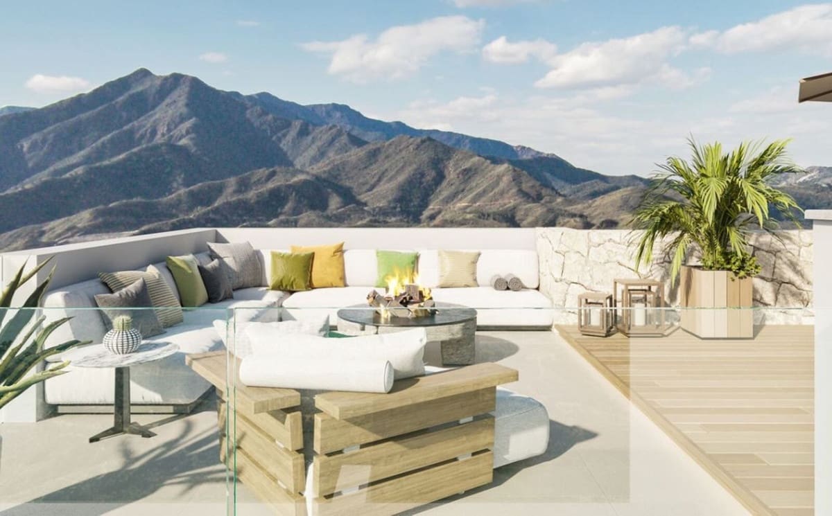 3 bedroom Apartment for sale in La Mairena with pool garage - € 1,200,000 (Ref: 9841446)