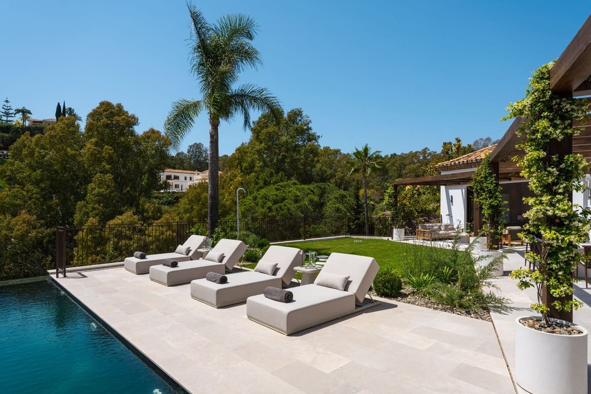 6 quarto Moradia para venda em La Quinta com piscina garagem - 8 795 000 € (Ref: 9841596)