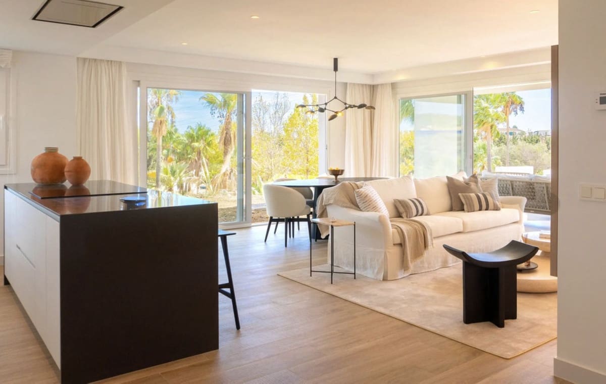 2 chambre Appartement à vendre à Bahia de Casares avec piscine garage - 335 000 € (Ref: 9844414)