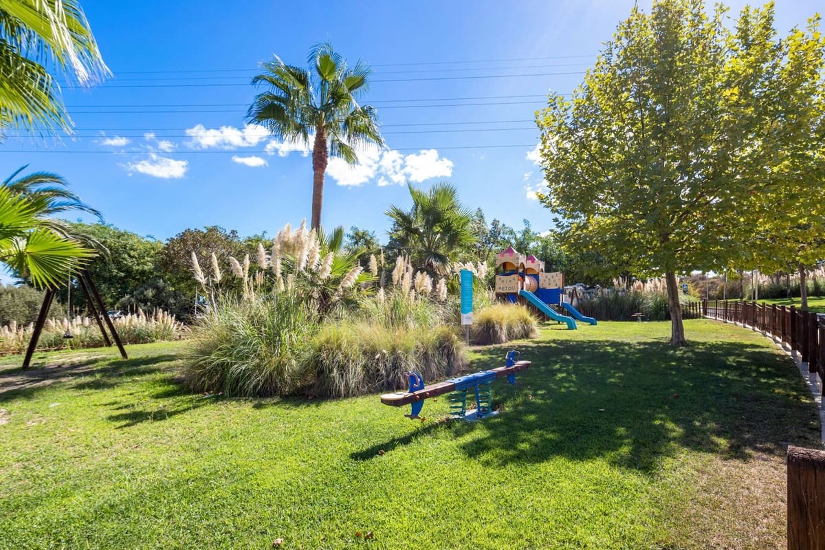 2 chambre Appartement à vendre à Bahia de Casares avec piscine garage - 335 000 € (Ref: 9844414)