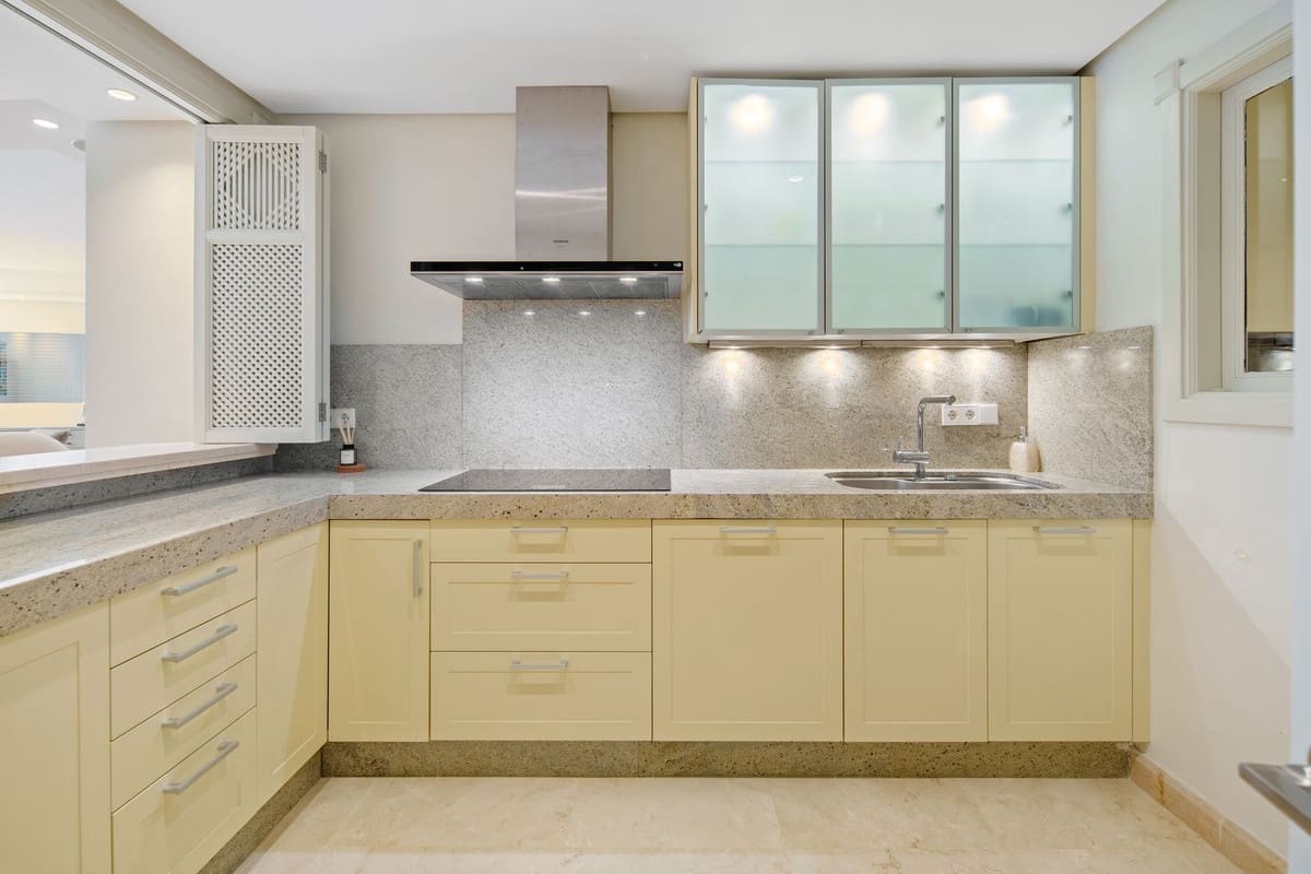3 sovrum Lägenhet till salu i Marbella med pool garage - 4 250 000 € (Ref: 9847729)