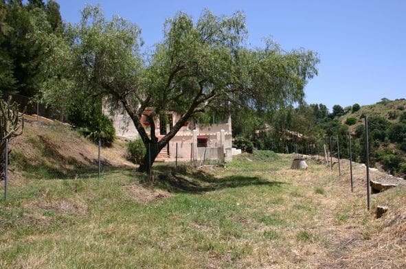 2 soveværelse Villa til salg i Benahavis med garage - € 1.100.000 (Ref: 9847885)