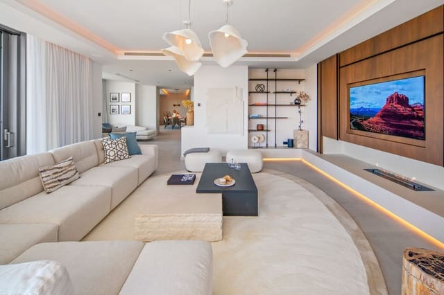 4 quarto Moradia para venda em El Rosario, Marbella com piscina garagem - 6 500 000 € (Ref: 9848236)