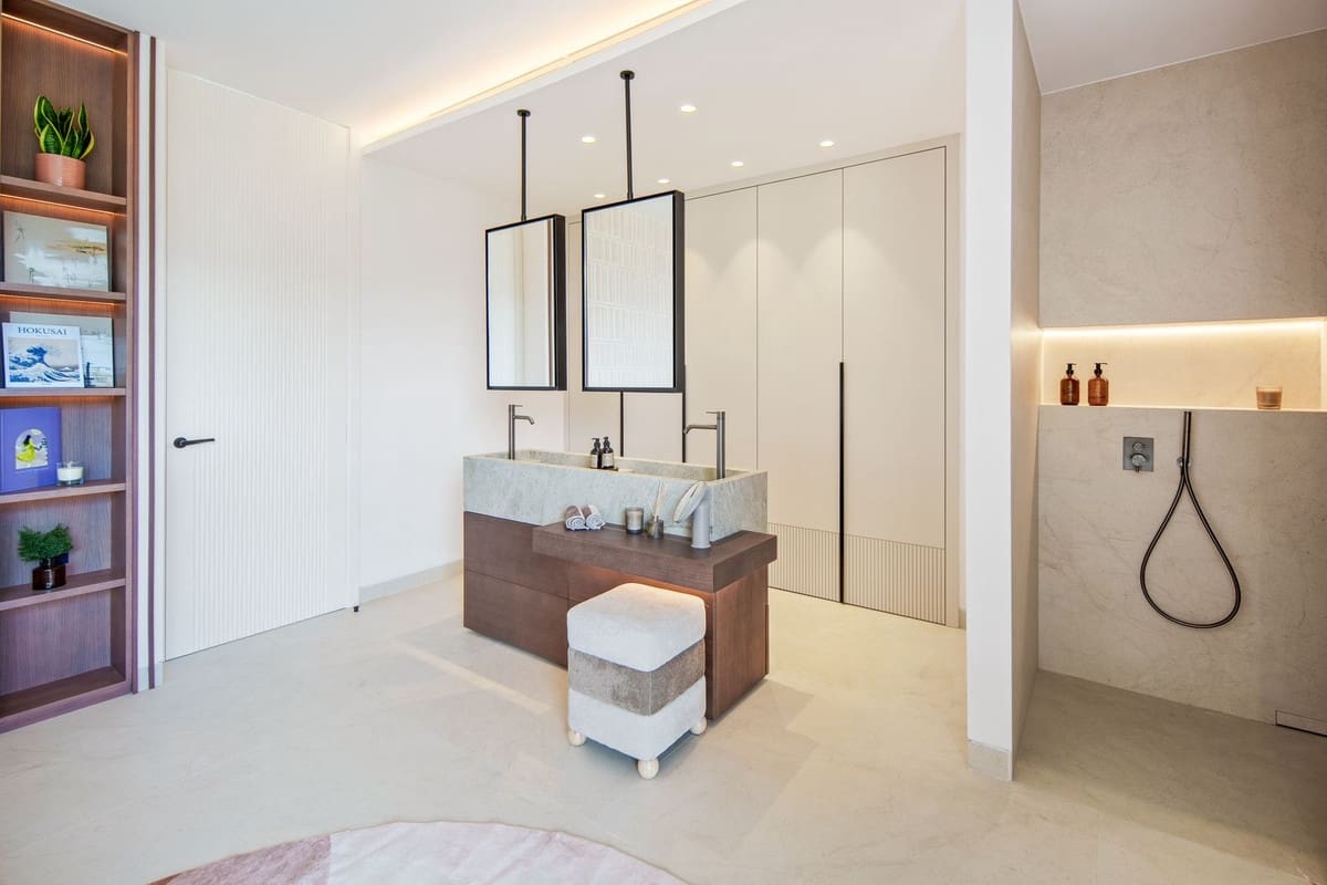 5 soveværelse Villa til salg i Nueva Andalucia med swimmingpool garage - € 11.750.000 (Ref: 9858703)