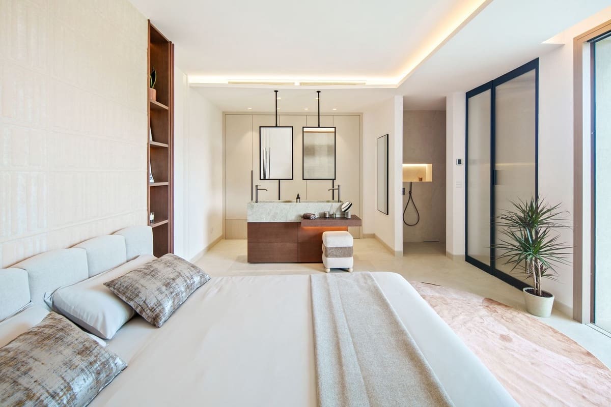 5 soveværelse Villa til salg i Nueva Andalucia med swimmingpool garage - € 11.750.000 (Ref: 9858703)