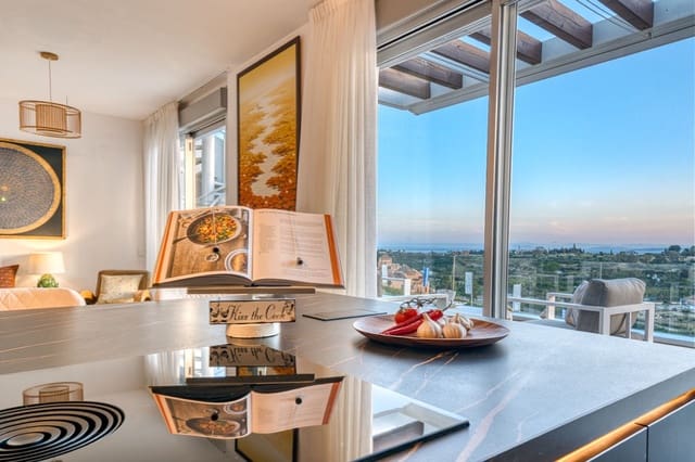 2 soveværelse Penthouse til salg i Cancelada, Estepona med swimmingpool garage - € 595.000 (Ref: 9877583)