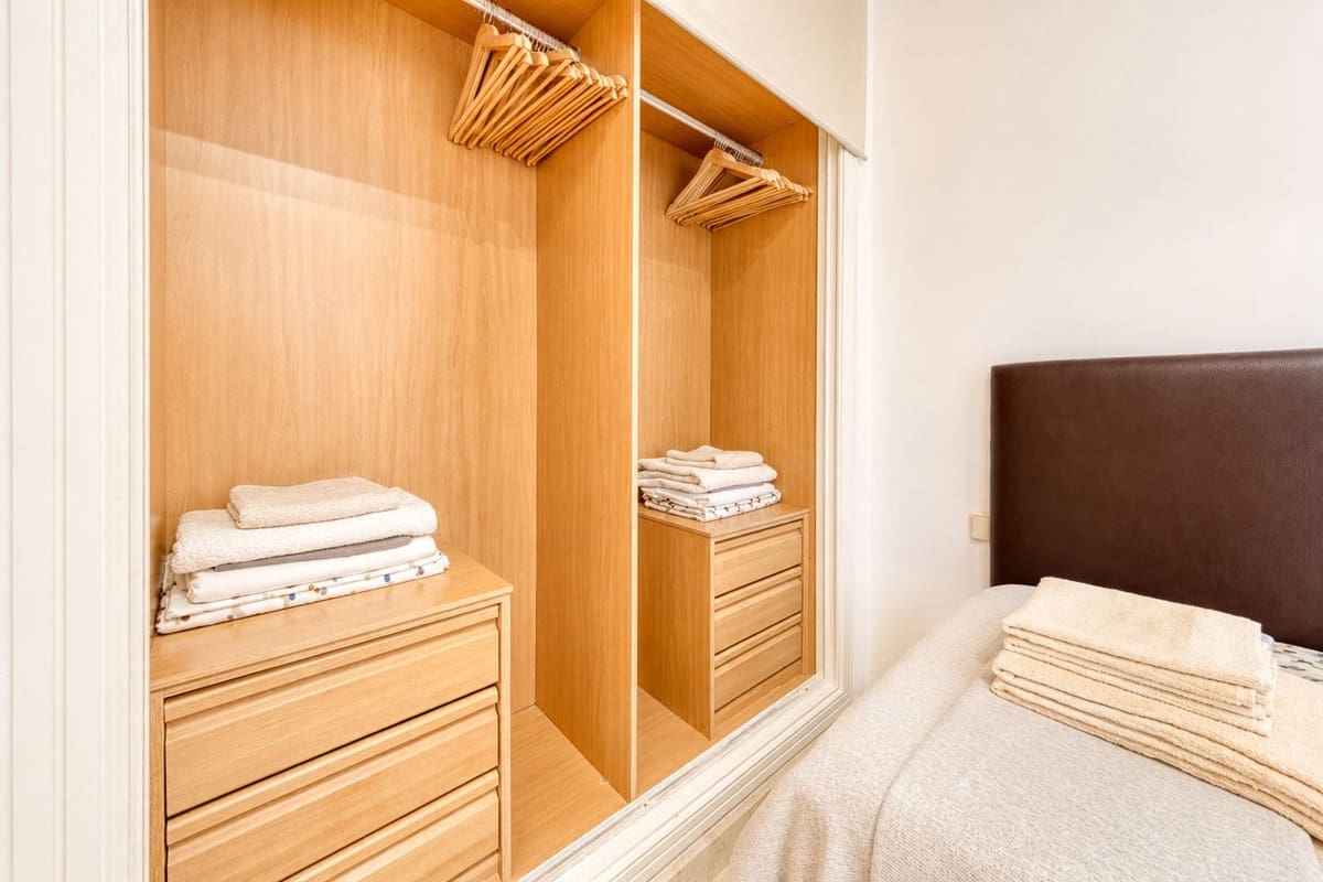 2 slaapkamer Appartement voor vakantieverhuur in La Cala de Mijas met zwembad garage - € 1.250 (Ref: 9880245)