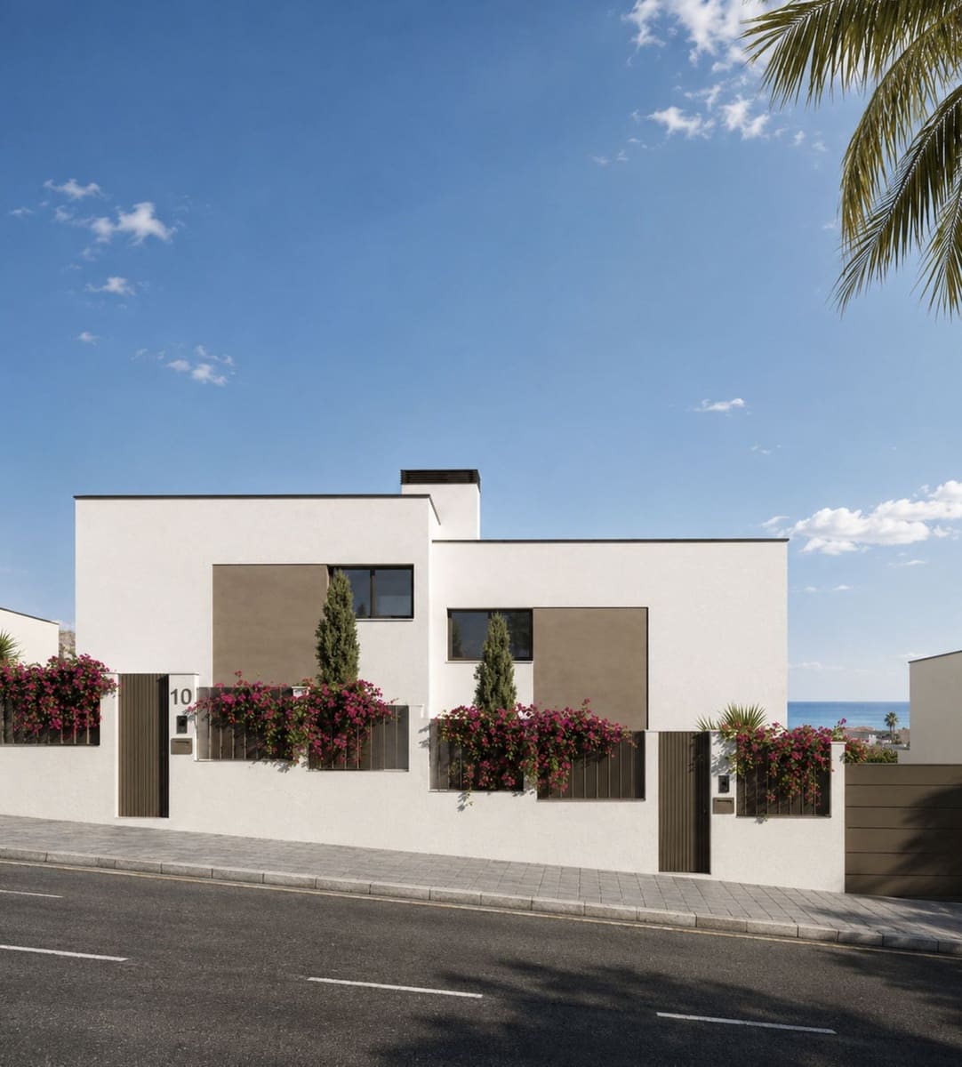 3 chambre Villa/Maison à vendre à La Duquesa / Puerto de la Duquesa avec piscine garage - 652 800 € (Ref: 9891499)