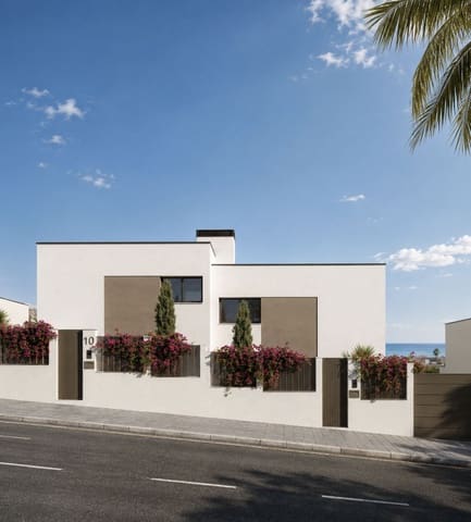 3 soveværelse Villa til salg i La Duquesa / Puerto de la Duquesa, Manilva med swimmingpool garage - € 652.800 (Ref: 9891499)