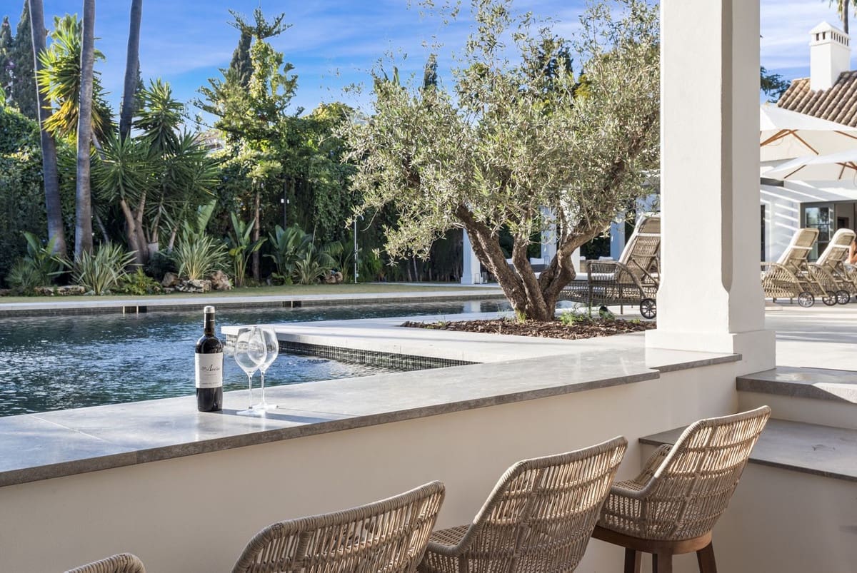 5 Zimmer Villa zu verkaufen in Marbella mit Pool Garage - 11.750.000 € (Ref: 9891500)