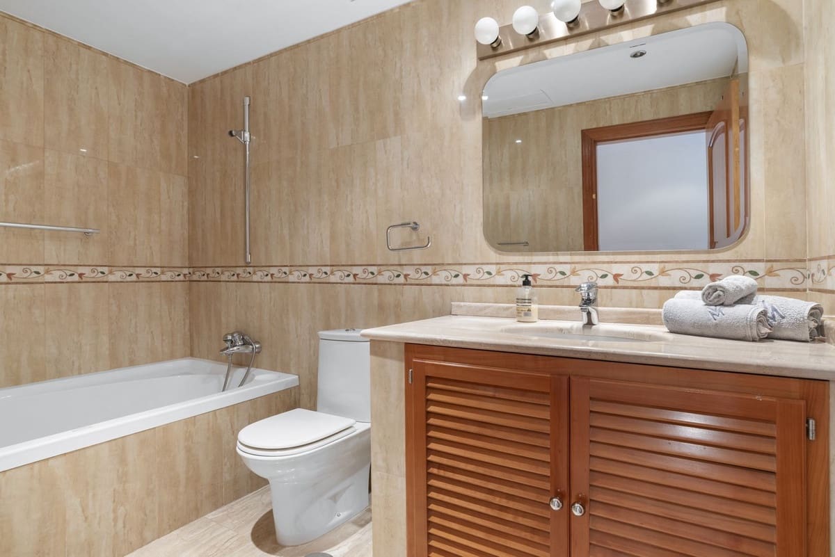 5 soverom Villa til salgs i Benahavis med svømmebasseng garasje - € 4 499 000 (Ref: 9897294)