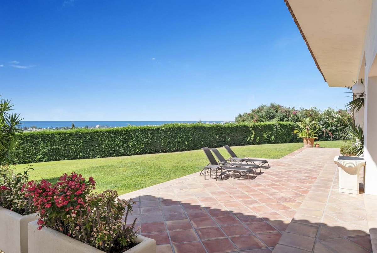 5 soverom Villa til salgs i Benahavis med svømmebasseng garasje - € 4 499 000 (Ref: 9897294)
