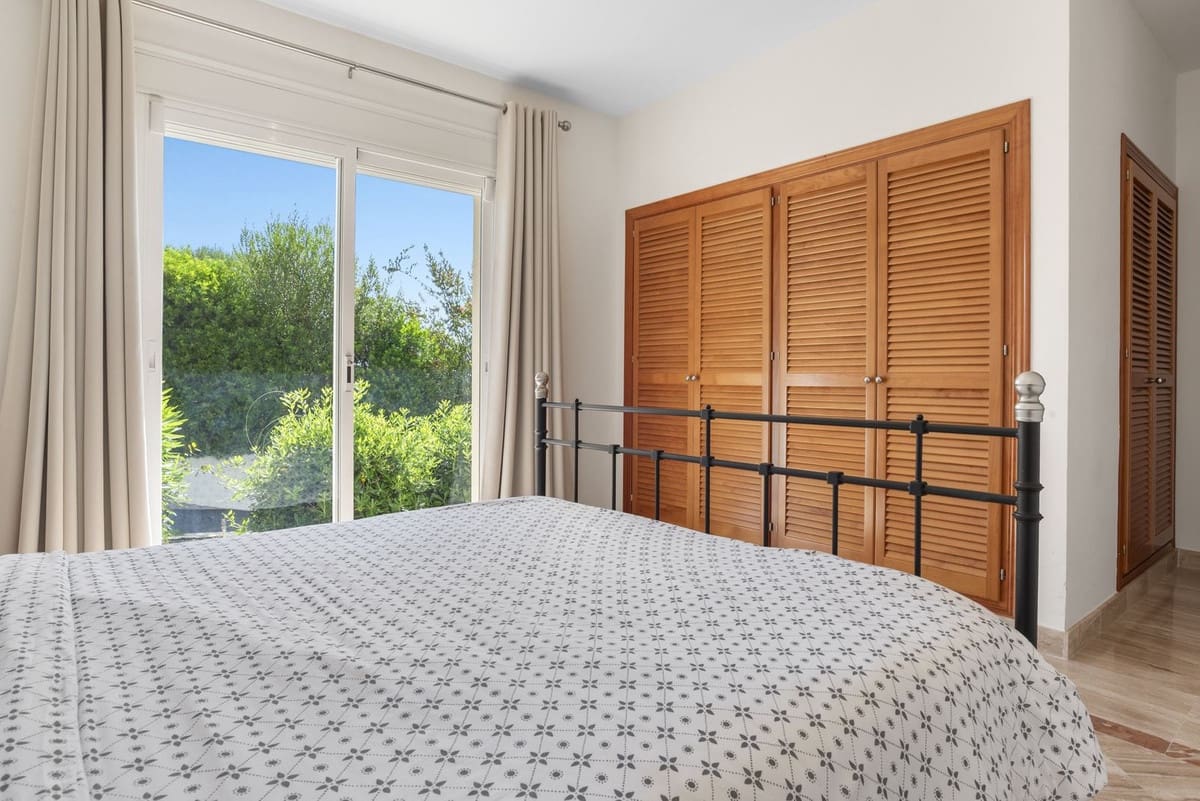 5 soverom Villa til salgs i Benahavis med svømmebasseng garasje - € 4 499 000 (Ref: 9897294)