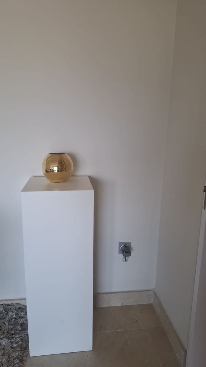 2 sovrum Lägenhet till salu i Benahavis med pool garage - 499 950 € (Ref: 9902263)