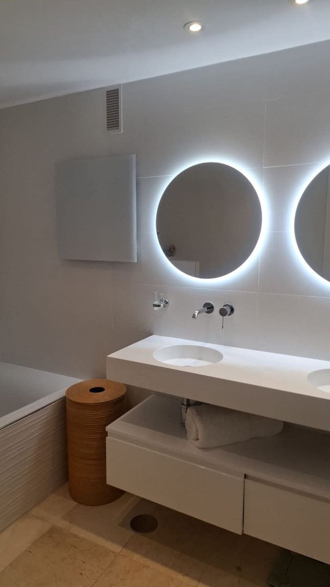 2 sovrum Lägenhet till salu i Benahavis med pool garage - 499 950 € (Ref: 9902263)