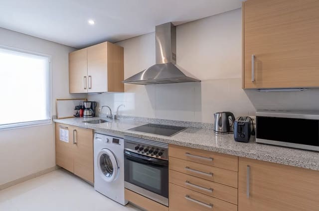 2 soverom Leilighet til salgs i Casares med svømmebasseng garasje - € 459 000 (Ref: 9904969)