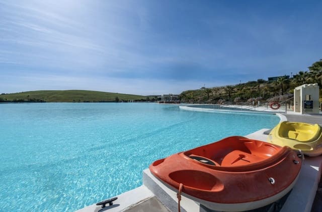 2 soverom Leilighet til salgs i Casares med svømmebasseng garasje - € 459 000 (Ref: 9904969)