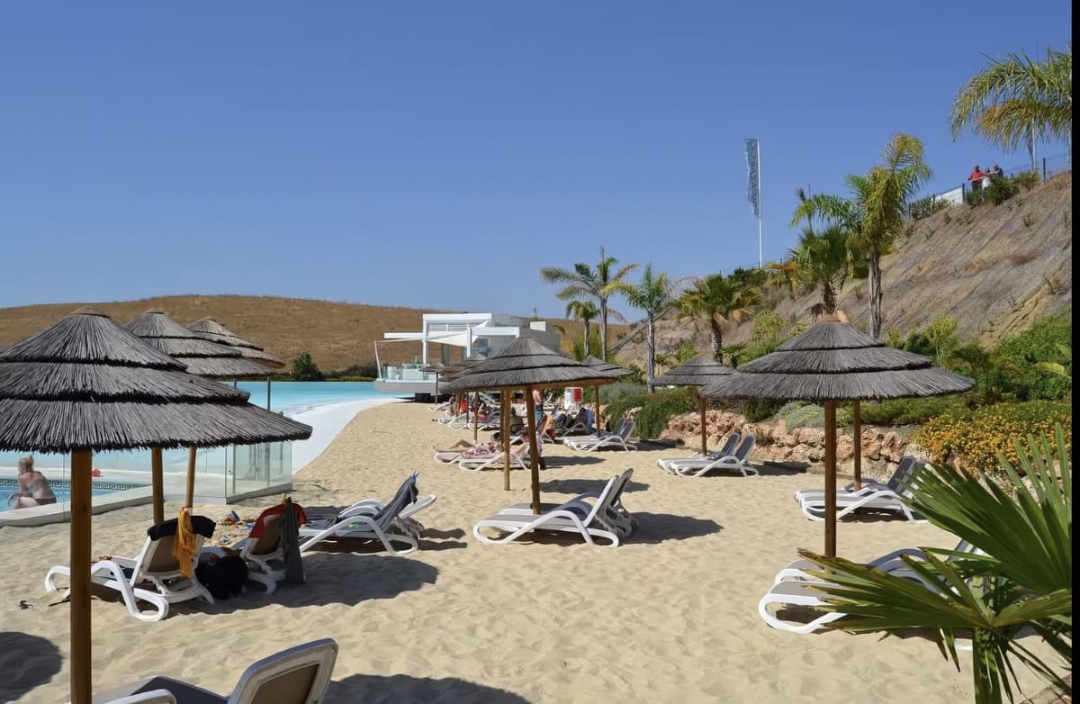 2 soverom Leilighet til salgs i Casares med svømmebasseng garasje - € 459 000 (Ref: 9904969)