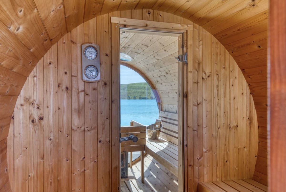 2 soverom Leilighet til salgs i Casares med svømmebasseng garasje - € 459 000 (Ref: 9904969)
