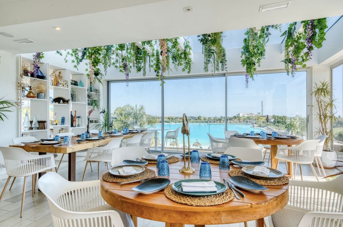 2 soverom Leilighet til salgs i Casares med svømmebasseng garasje - € 459 000 (Ref: 9904969)
