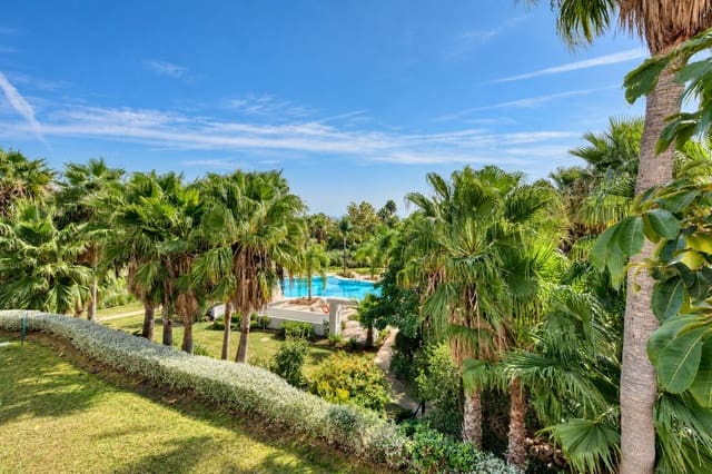 2 soverom Leilighet til salgs i Casares med svømmebasseng garasje - € 420 000 (Ref: 9904969)