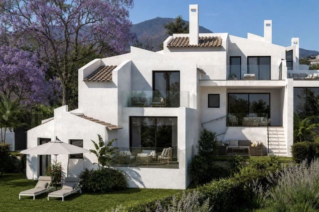3 chambre Villa/Maison Semi-Mitoyenne à vendre à Estepona avec piscine garage - 610 000 € (Ref: 9919024)