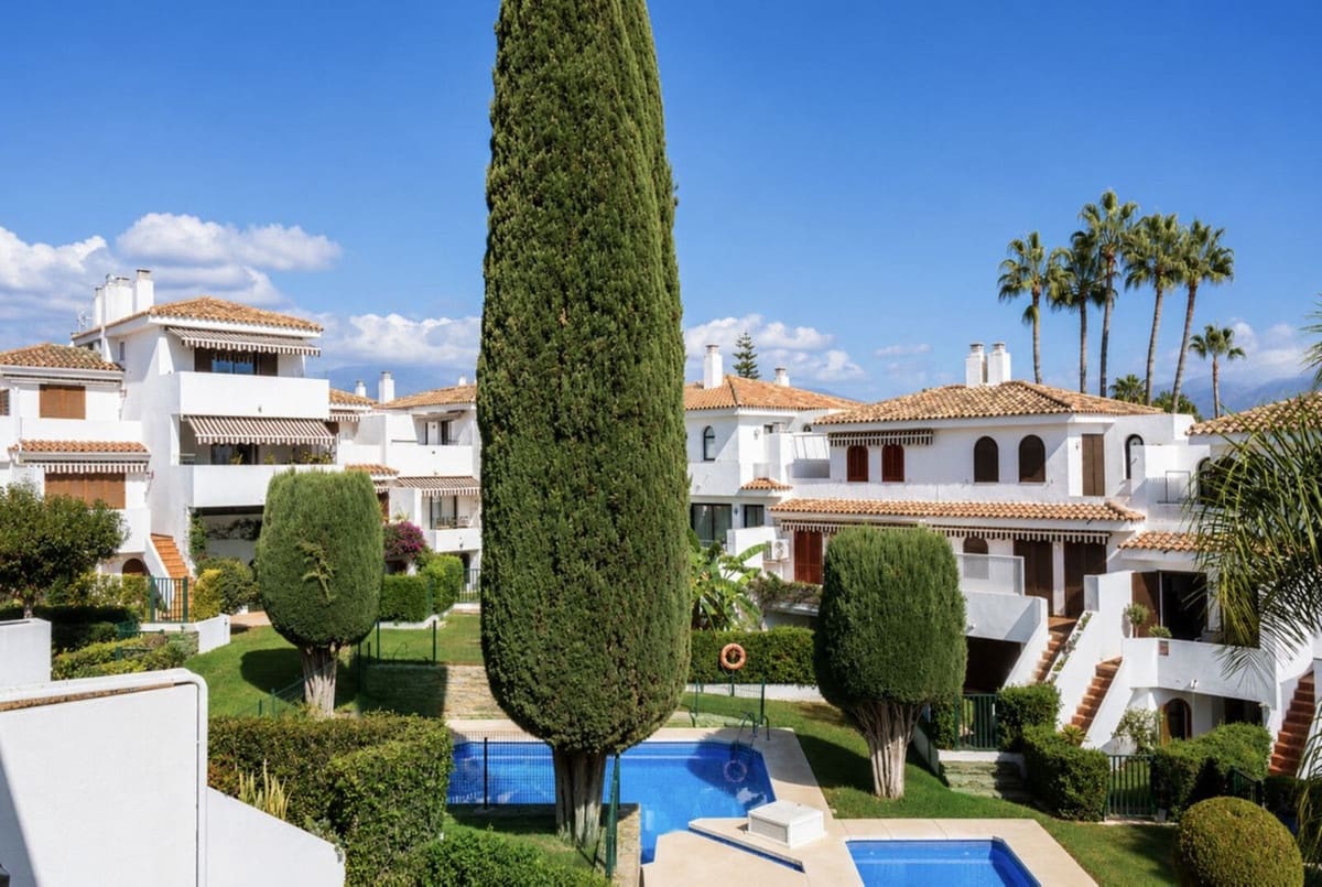 3 Zimmer Haus zu verkaufen in Costalita mit Pool Garage - 680.000 € (Ref: 9919025)