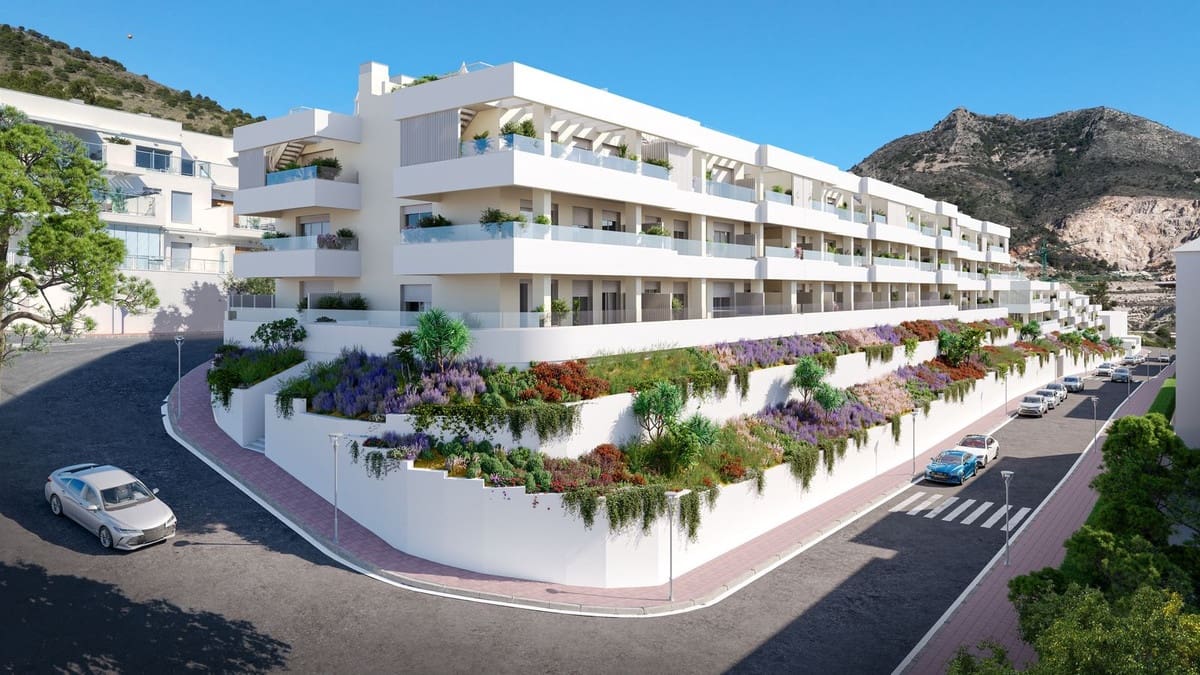 2 soverom Leilighet til salgs i Benalmadena med svømmebasseng garasje - € 338 900 (Ref: 9928369)