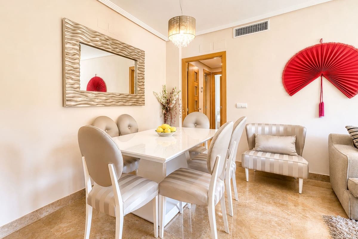 2 sypialnia Apartament na sprzedaż w Estepona z basenem garażem - 355 000 € (Ref: 9932306)