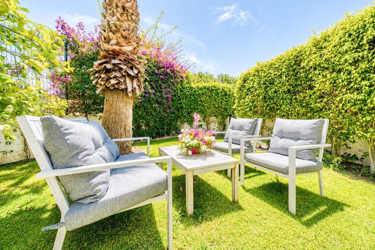 2 sypialnia Apartament na sprzedaż w Estepona z basenem garażem - 355 000 € (Ref: 9932306)