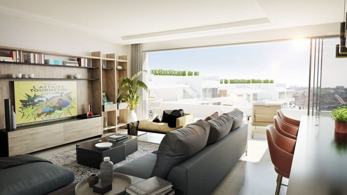 3 bedroom Apartment for sale in Estepona with pool garage - € 700,000 (Ref: 9946354)