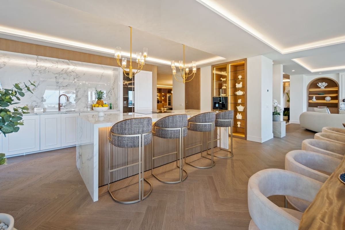 5 soveværelse Lejlighed til salg i Marbella med garage - € 6.900.000 (Ref: 9956354)