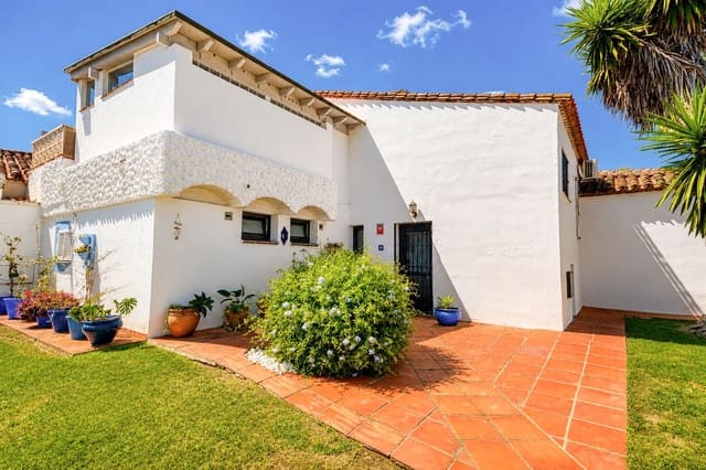 2 Zimmer Haus zu verkaufen in Estepona mit Pool Garage - 499.000 € (Ref: 9956555)