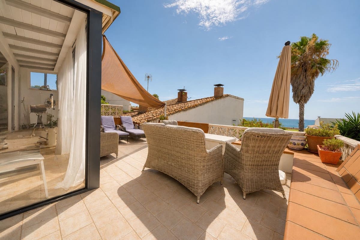 2 Zimmer Haus zu verkaufen in Estepona mit Pool Garage - 499.000 € (Ref: 9956555)
