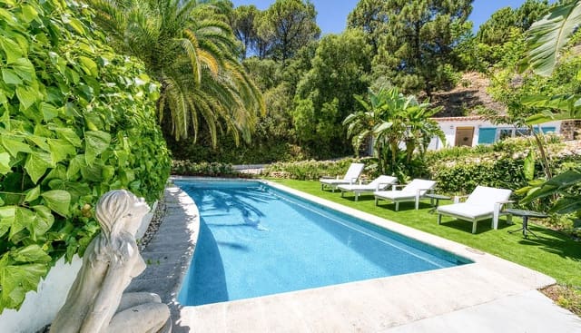 5 soveværelse Villa til salg i El Madroñal, Benahavís med swimmingpool garage - € 2.995.000 (Ref: 9969084)