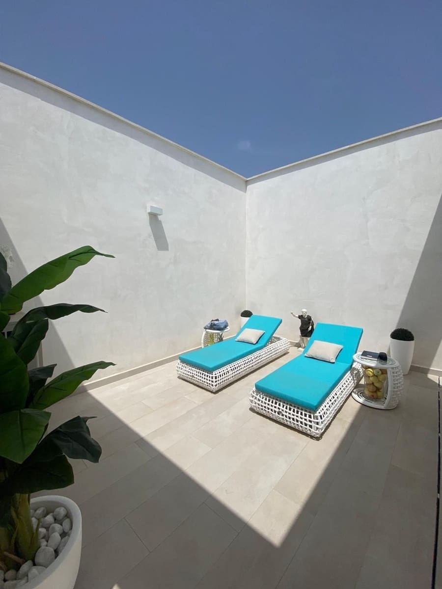 3 chambre Maison de Ville à vendre à Sotogrande avec piscine garage - 899 000 € (Ref: 9981512)