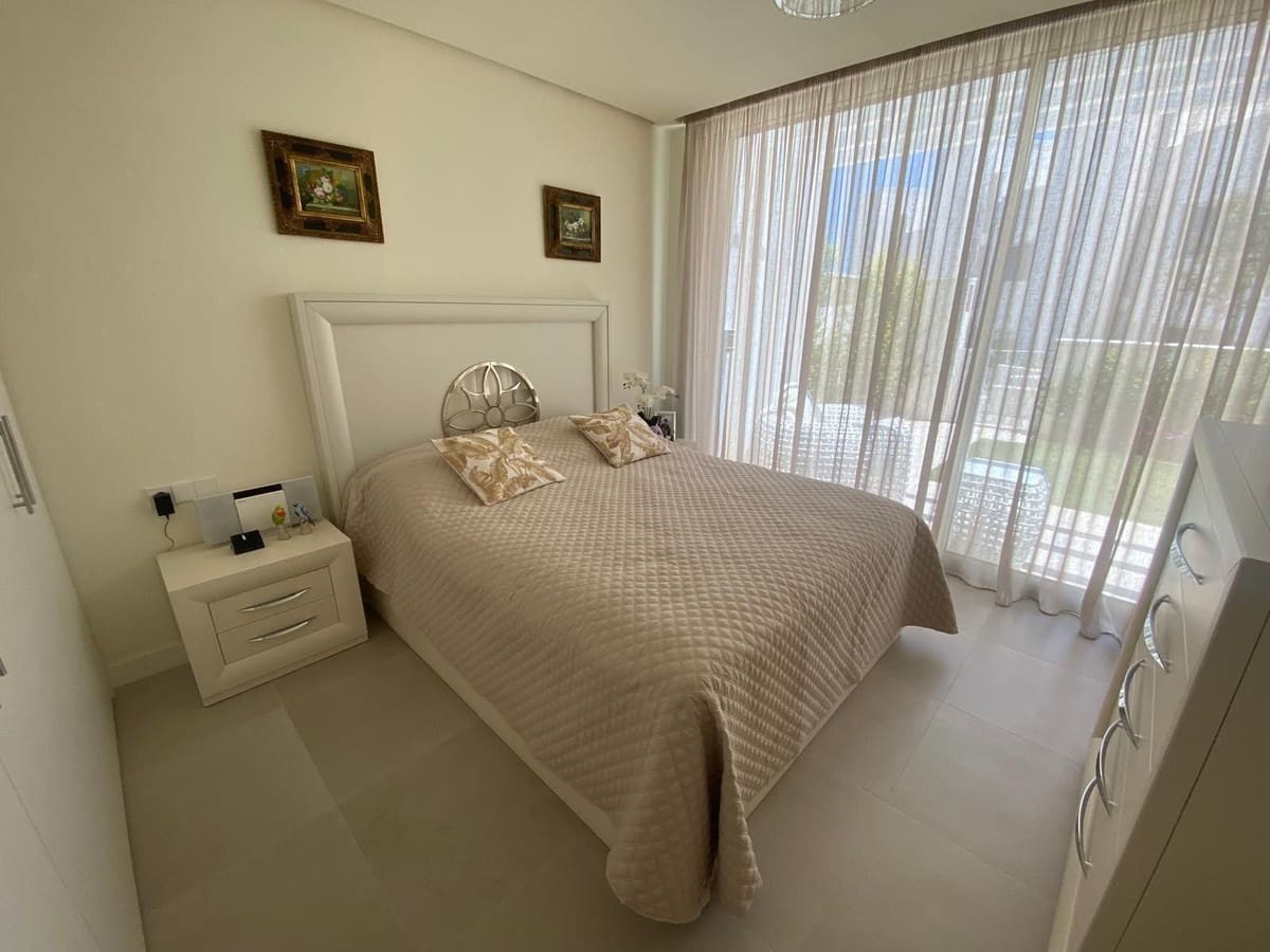 3 chambre Maison de Ville à vendre à Sotogrande avec piscine garage - 899 000 € (Ref: 9981512)