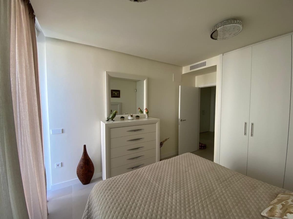 3 chambre Maison de Ville à vendre à Sotogrande avec piscine garage - 899 000 € (Ref: 9981512)