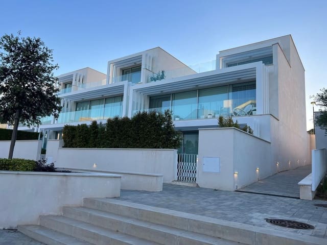 3 sovrum Hus till salu i Sotogrande, San Roque med pool garage - 899 000 € (Ref: 9981512)
