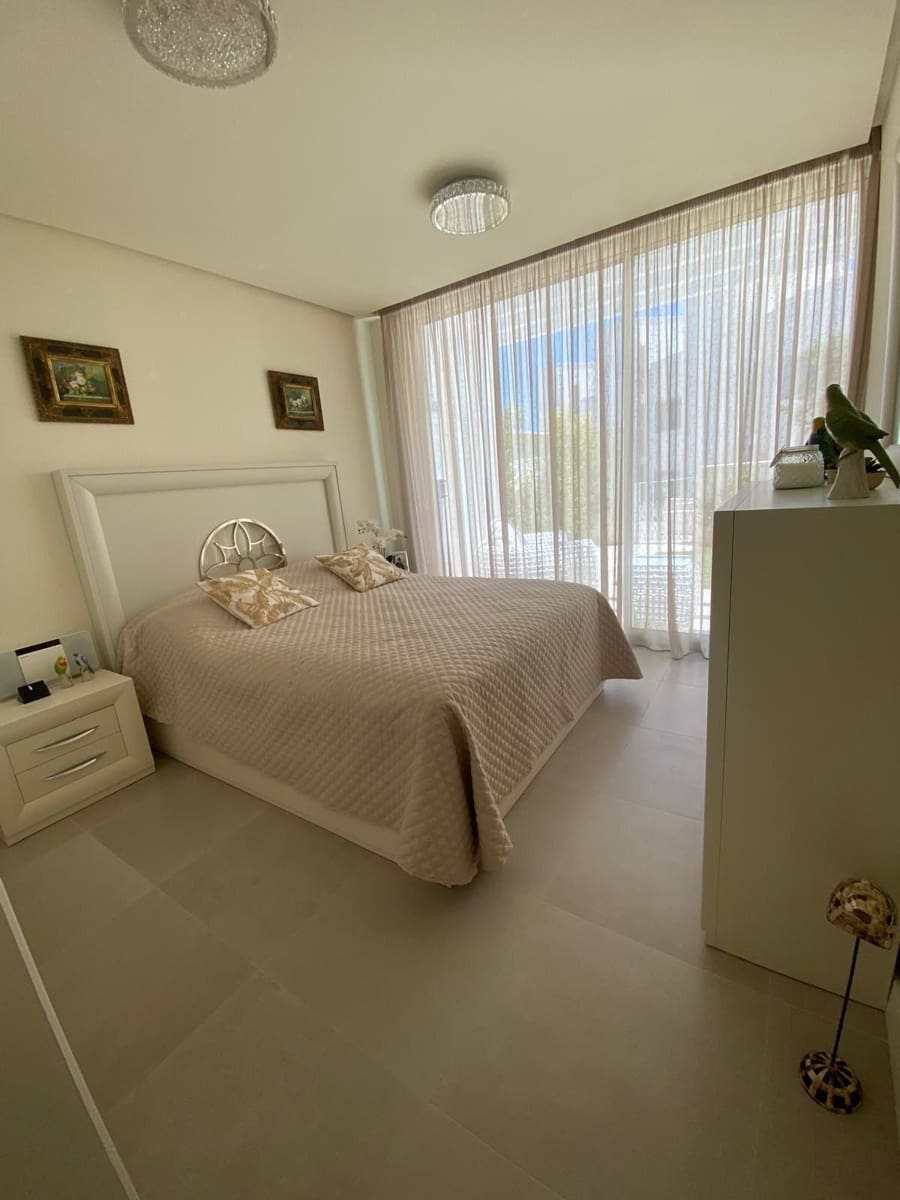3 chambre Maison de Ville à vendre à Sotogrande avec piscine garage - 899 000 € (Ref: 9981512)