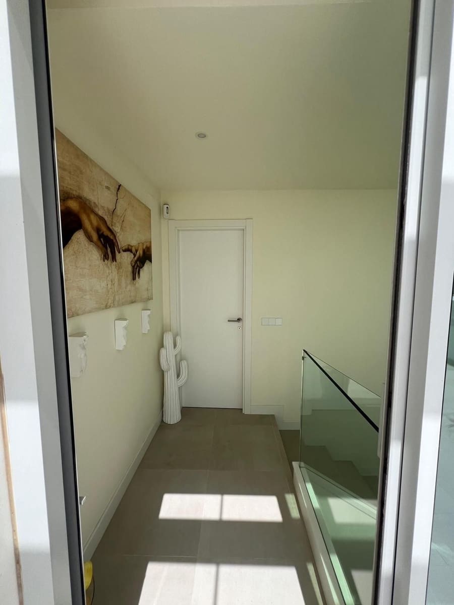 3 chambre Maison de Ville à vendre à Sotogrande avec piscine garage - 899 000 € (Ref: 9981512)