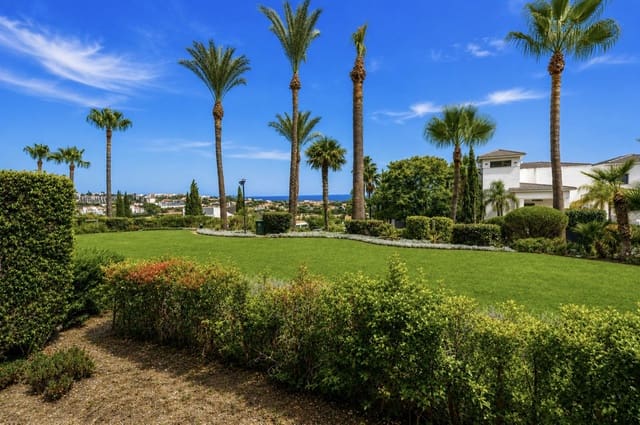 2 soverom Leilighet til salgs i Los Flamingos, Benahavís med svømmebasseng garasje - € 599 000 (Ref: 9985846)
