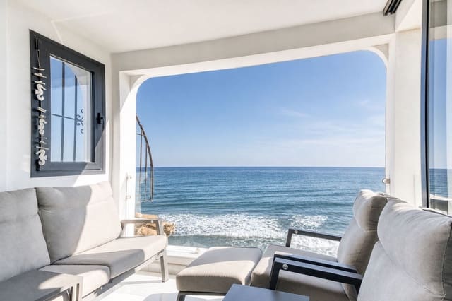 2 soverom Penthouse til salgs i Riviera del Sol, Mijas med svømmebasseng garasje - € 525 000 (Ref: 9997884)