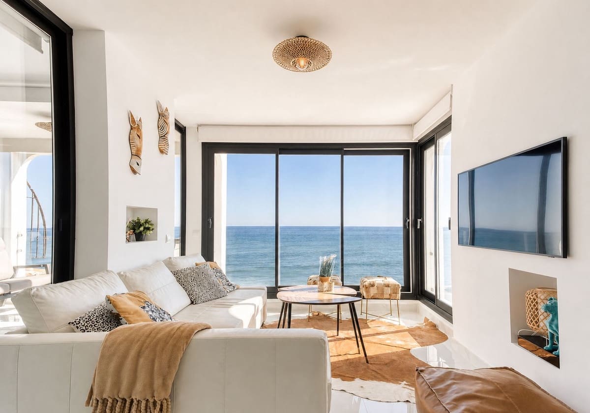 2 soverom Penthouse til salgs i Riviera del Sol med svømmebasseng garasje - € 525 000 (Ref: 9997884)