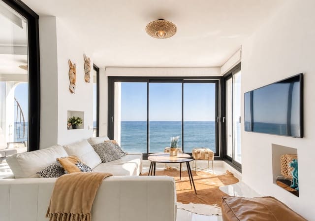 2 soverom Penthouse til salgs i Riviera del Sol, Mijas med svømmebasseng garasje - € 525 000 (Ref: 9997884)