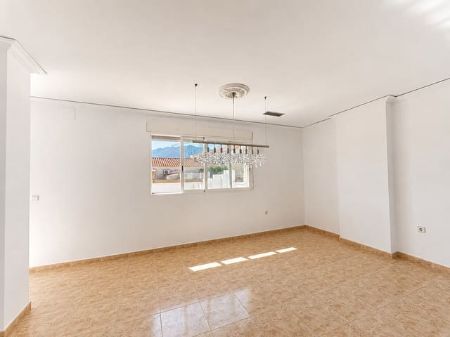 3 slaapkamer Penthouse te huur in Dénia met garage - € 1.490 (Ref: 10026631)
